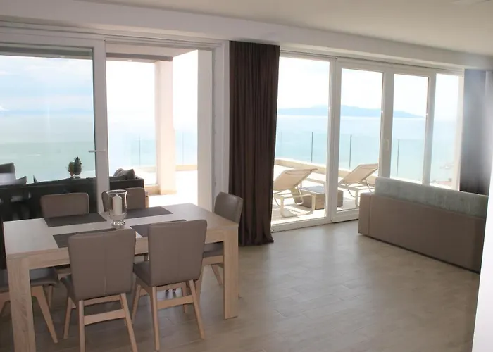 Villa Isabela